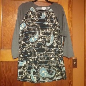 2XL LulaRoe Randy T